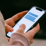 Мобильные приложения для активного общения и развлечений на смартфоне